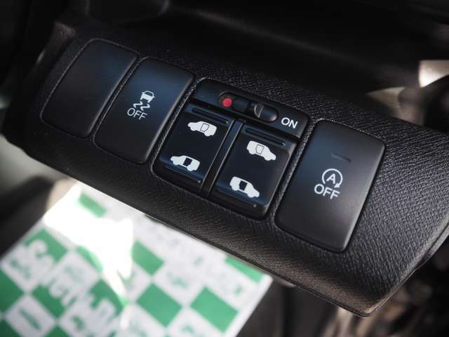 �������p���[�X���C�h�h�A�I�ו��̑����ۂ�