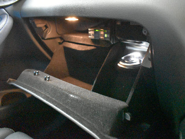 ���X�Ȃ�ł͂̔[�ԑO���������{�I��p�e�X�^�[�������I���o��ɂ��܂��Ă͂��C�y�ɂ��⍇���������B�[�Ԍ�̎Ԍ��E�_���E���E�h���X�A�b�v�Ȃǂ����Ђ��q�l���ʉ��i�ɂĂ��ē������Ē����܂��B������Ԋ����I