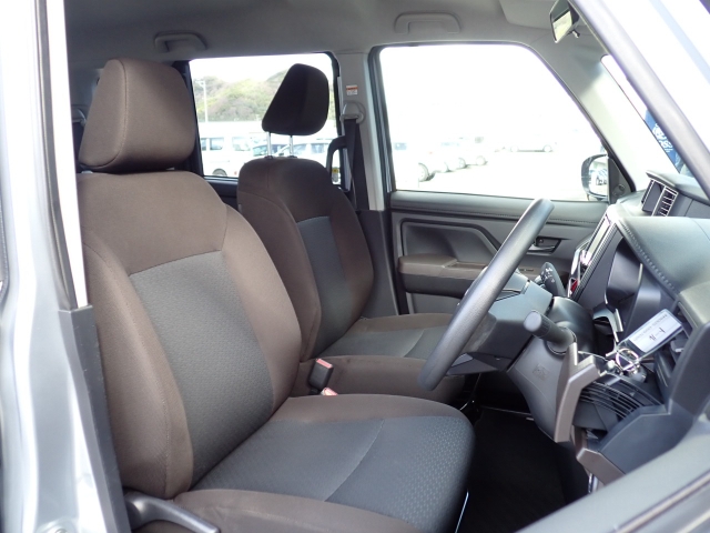 �t�����g�V�[�g�A��ԗǍD�ň��S�ł��B�傫�ȉ�����Ȃ����S�ł�