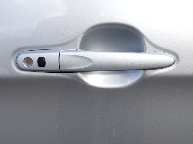 �I���b�N�X�F�蒆�ÎԂ͔[�ԑO�_�����A�G���W���I�C���A�I�C���G�������g�A�G�A�R���t�B���^�[�A���C�p�[�S�����������Ă��[�Ԓv���܂��B