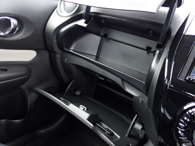 ���[�����Ղ�O���[�u�{�b�N�X�B