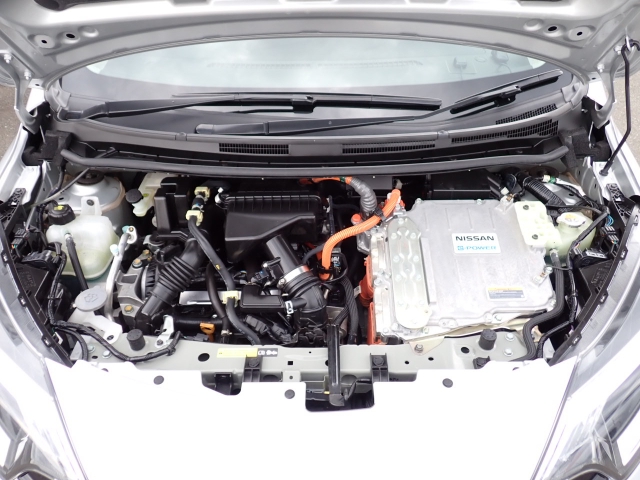 �G���W�����[�����Y��ł���B�@�֋@�\�n���ǍD�ł��B�[�ԑO�ɓ_���������s���܂��B