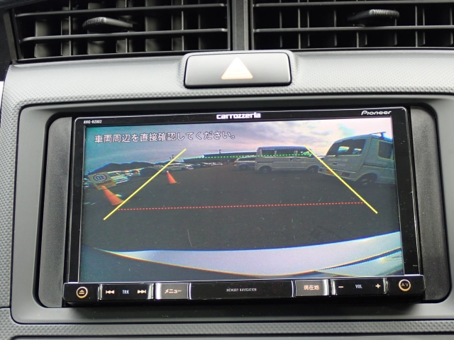 �o�b�N�J�����������Ă���܂��B���Ԏ��ɑ�ϖ��ɗ����܂�������Ԃ����ȕ��ɂ��֗��@�\�ł���