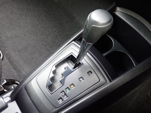 �V�t�g�m�u�̓X�����Ȃ��A���ꂢ�ȏ�Ԃł��B���ł��G��镔�������ꂢ���Ƒ�؂ɏ���Ă������Ƃ�������܂���B