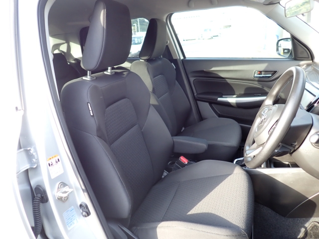 �t�����g�V�[�g�A��ԗǍD�ň��S�ł��B�傫�ȉ�����Ȃ����S�ł�