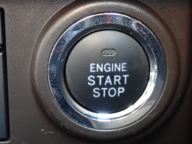 �v�b�V���X�^�[�g�ŃG���W���n����