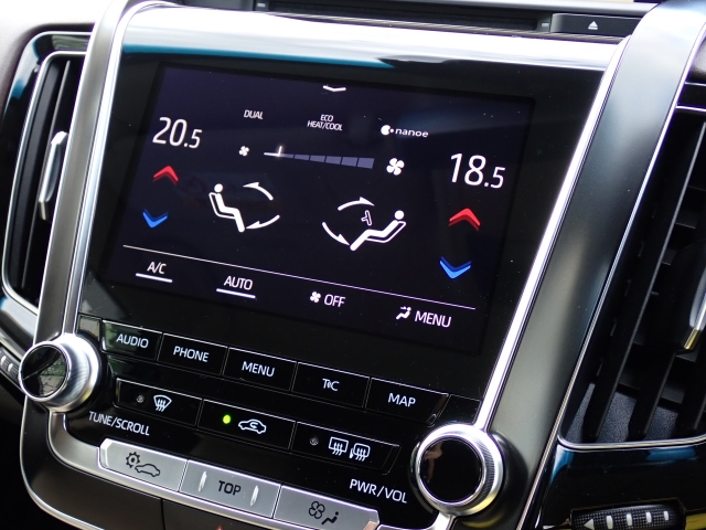 ���I�[�g�G�A�R������(^^�􁚎����������y�X�I���K�Ȏ�����f���������\�ł��B����p�l����X�C�b�`���㎿�ő��쐫���ǍD�ł��B