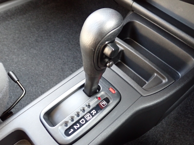 �V�t�g�m�u�̓X�����Ȃ��A���ꂢ�ȏ�Ԃł��B���ł��G��镔�������ꂢ���Ƒ�؂ɏ���Ă������Ƃ�������܂���B