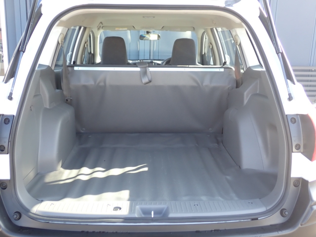 �ʏ펞�̃��P�b�W�X�y�[�X�ł��I�傫�ȊJ���ŉו��̏悹�~�낵���y�ɍs���܂��B