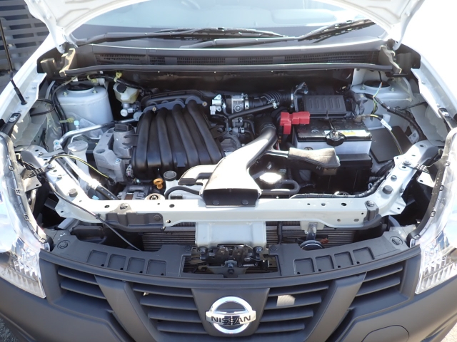 �G���W�����[�����N���[�j���O�ς݂ł��B�[�ԑO�ɓ_���������s���܂��B