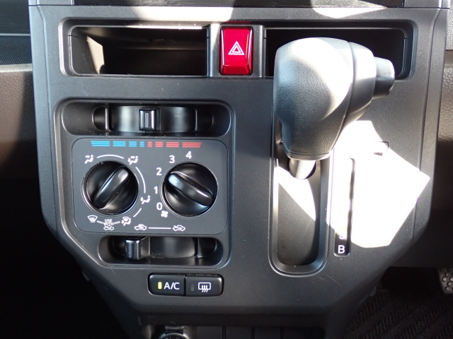 �V�t�g�ƃG�A�R���ł��B�_�C�������̃}�j���A���G�A�R���ɂȂ�܂��B�V���v���Ŏg���₷���I