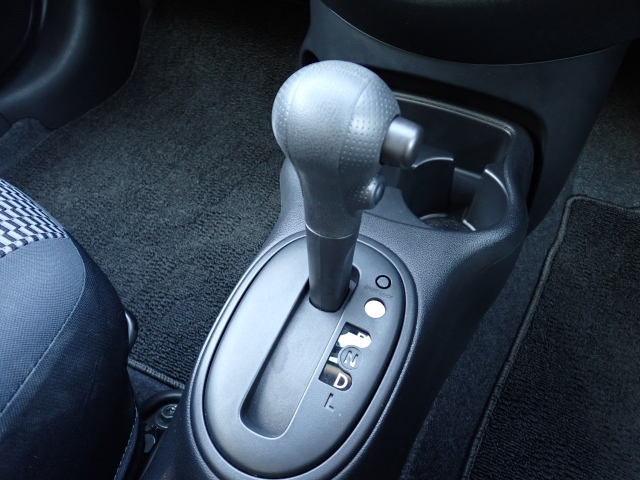 �傫�ȎC������Ȃ���ԗǍD�ł���