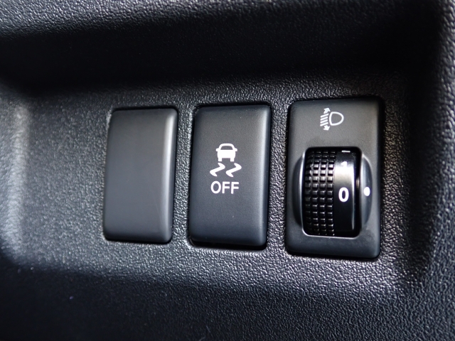 ���I���b�N�X�F�蒆�ÎԂ��u�L���C�v�Ȕ閧���@�i���R�j�ˑS�ԂɃv���̐E�l�ɂ��O�ꂵ�����O���̐��|�A�����グ���{���Ă���܂��B�����x�A���Ԃ����m�F���������B