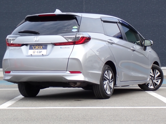 �I���b�N�X�F�蒆�ÎԂ͌��I�����㎿�Ȏ��q�݂̂����͂��v���܂��B�S�ԂɃv���̐E�l�ɂ��O�ꂵ�����O���̐��|�A�����グ�A�R�[�e�B���O�������{���Ă���܂��B