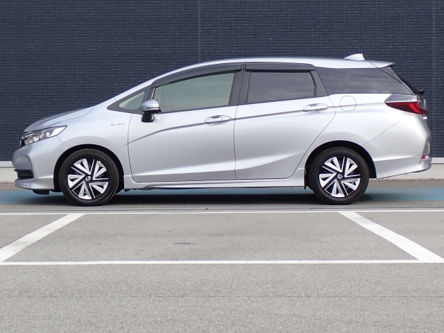 �I���b�N�X�F�蒆�ÎԂ͗����̃n�b�L�������C����̖������q��Ǝ��̌��i�ȔF���Ɋ�̔����Ă���܂��B���q��������Ђ̍���m���S�Ԍ��������{���Ă���܂��B