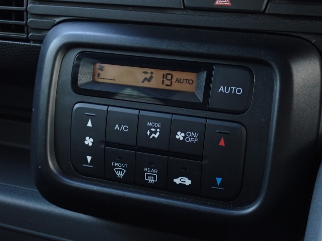 ���I�[�g�G�A�R������(^^�􁚎����������y�X�I