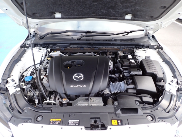 �G���W�����[�������ꂢ�ł���B�@�֋@�\�n���ǍD�ł��B�[�ԑO�ɓ_���������s���܂��B�G���W���I�C���E�I�C���t�B���^�[�E�G�A�R���t�B���^�[�E���C�p�[�S���͕K�������v���܂�