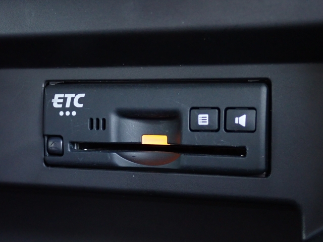 ETC�������Ă���܂��B�L�����H�̗������Œ�Ԃ��鎖�Ȃ��X���[�Y�ɒʉ߂ł��܂��B