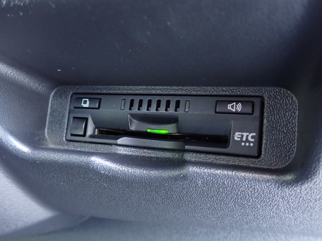 ETC���ڂł��B�L�����H�̗������Œ�Ԃ��鎖�Ȃ��X���[�Y�ɒʉ߂ł��܂��B