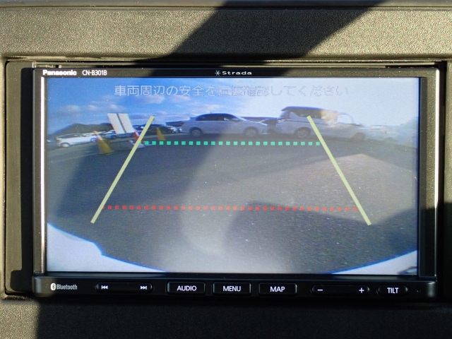 �o�b�N�J�����������Ă���܂��B���Ԏ��ɑ�ϖ��ɗ����܂�������Ԃ����ȕ��ɂ��֗��@�\�ł���