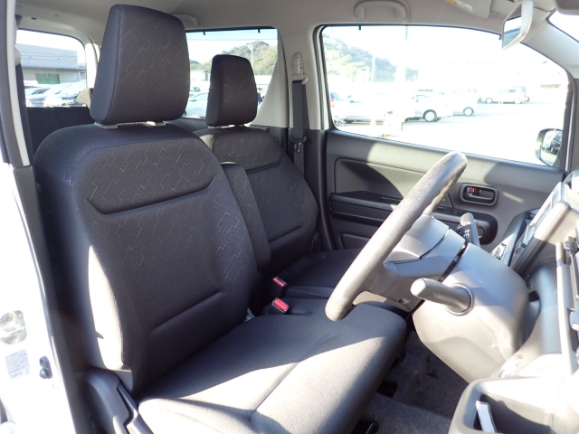 �t�����g�V�[�g�A��ԗǍD�ň��S�ł��B�傫�ȉ�����Ȃ����S�ł�