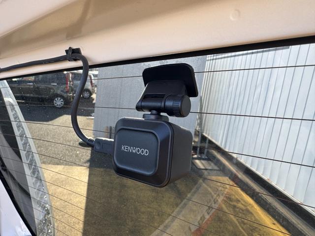 �ԗ��̏ڍׂ��Ԃɕt���܂��Ă̓X�^�b�t�܂ł��C�y�ɂ��₢���킹���������B