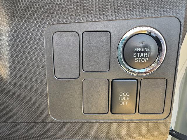 �ԗ��̏ڍׂ��Ԃɕt���܂��Ă̓X�^�b�t�܂ł��C�y�ɂ��₢���킹���������B