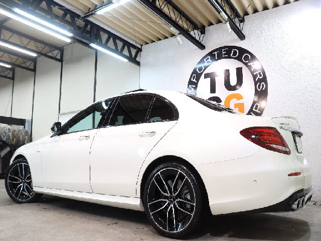 納車後年３回の無料オイル交換＆ポリマーメンテナス無料サービス付き！メンテナンスの基本となるオイル交換も是非ＴＵＣで！