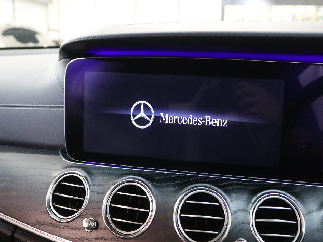 皆様のお問合せ・ご来店をスタッフ一同心よりお待ちしております！！０３−３６８７−６３６３