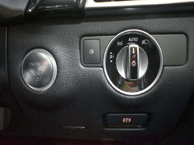 ���X�Ȃ�ł͂̔[�ԑO���������{�I��p�e�X�^�[�������I���o��ɂ��܂��Ă͂��C�y�ɂ��⍇���������B�[�Ԍ�̎Ԍ��E�_���E���E�h���X�A�b�v�Ȃǂ����Ђ��q�l���ʉ��i�ɂĂ��ē������Ē����܂��B������Ԋ����I