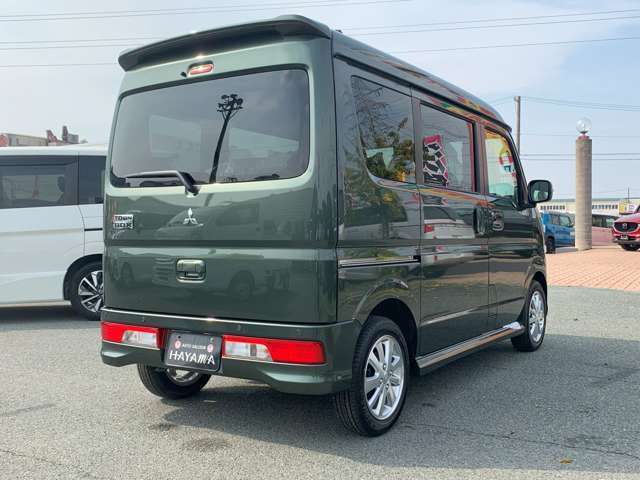 新品未使用】ニューSRスペシャル リヤショック2本セット 三菱 タウン