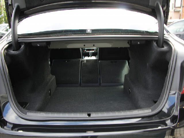 ���X�Ȃ�ł͂̔[�ԑO���������{�I��p�e�X�^�[�������I���o��ɂ��܂��Ă͂��C�y�ɂ��⍇���������B�[�Ԍ�̎Ԍ��E�_���E���E�h���X�A�b�v�Ȃǂ����Ђ��q�l���ʉ��i�ɂĂ��ē������Ē����܂��B������Ԋ����I