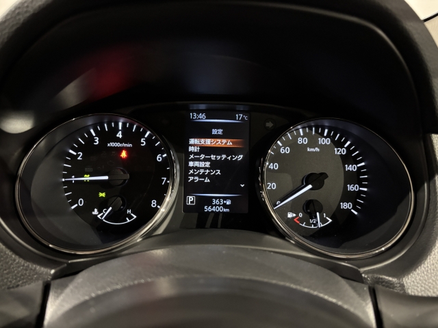 �l�X�ȏ�񂪕\������郁�[�^�[�p�l���͎��F���ƃf�U�C�����𗼗��������f�G�ȃf�U�C���ł��I