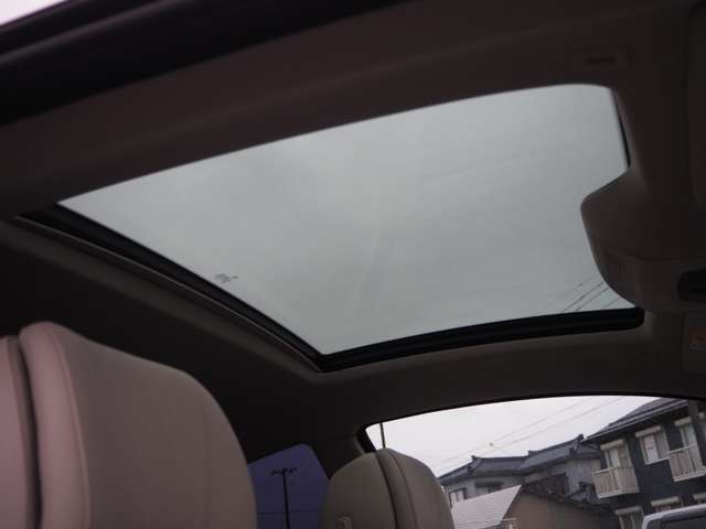 �T�����[�t�t���ŉ���I�ȃh���C�u����܂�