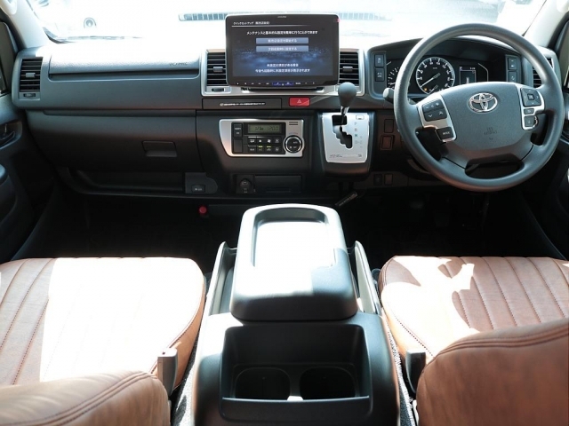 �o�^�ςݖ��g�p�ԁ@�n�C�G�[�X�u�@�X�[�p�[�f�k�@�A�[�X�J���[�p�b�P�[�W�u�x�[�W���v�@�Q�O�O�O�����@�K�\�����Q�v�c�@�����p���[�X���C�h�h�A�t���@�V�i�p�[�c�œ��O���t���J�X�^�����܂����I