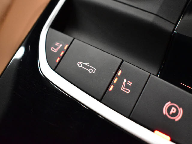 �S�ԓX���ɂēW�����I���z��������Ό��Ԋm�F���\�ł��B���C�y�ɂ��z�����������܂��B���X�^�b�t���ׂ��������������Ē����܂��̂ŗA���Ԃɂ��s����������ł����S�ł��B