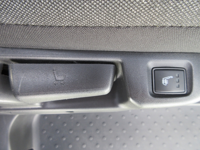 �Q��ڃV�[�g�ɂ��V�[�g�q�[�^�[��������Ă��܂��I