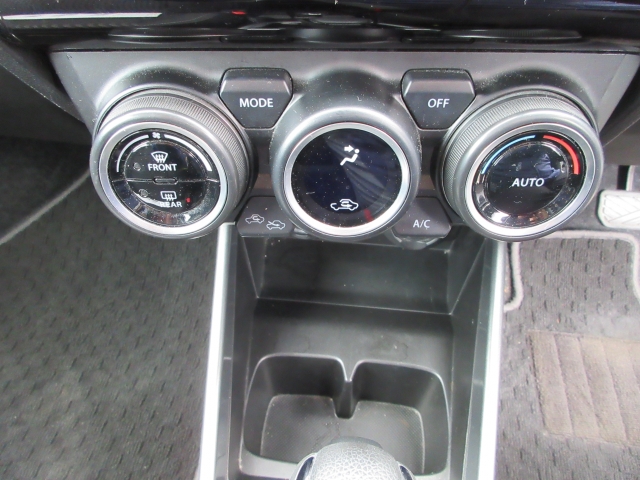 �I�[�g�G�A�R���Ŏ����D�݂̎�����f�����ݒ�o���܂��B���K�Ȏ����ŁA���K�ȉ^�]�����y���݉������I