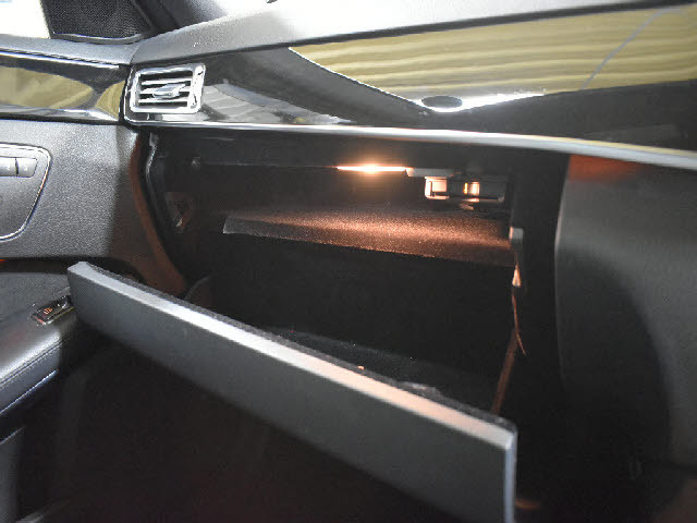 ���X�Ȃ�ł͂̔[�ԑO���������{�I��p�e�X�^�[�������I���o��ɂ��܂��Ă͂��C�y�ɂ��⍇���������B�[�Ԍ�̎Ԍ��E�_���E���E�h���X�A�b�v�Ȃǂ����Ђ��q�l���ʉ��i�ɂĂ��ē������Ē����܂��B������Ԋ����I