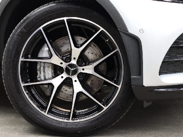 ドレスアップも含め、パーツのご相談も承ります！！自分好みのオンリーワンな１台をお手伝いさせて頂きます。