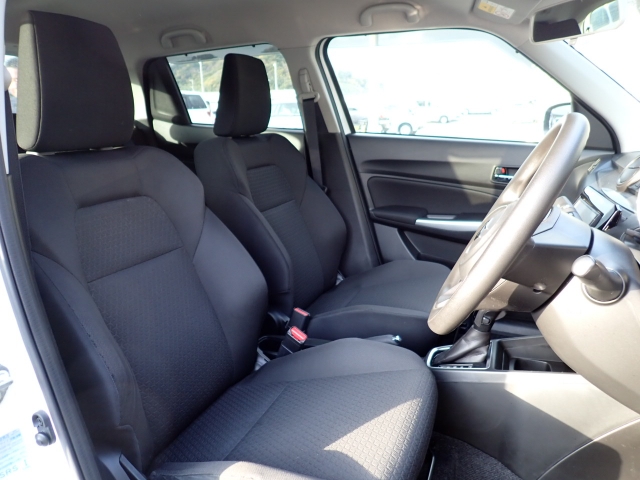 �t�����g�V�[�g�A��ԗǍD�ň��S�ł��B�傫�ȉ�����Ȃ����S�ł�