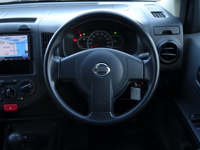 �I���b�N�X�F�蒆�ÎԂ͌��I�����㎿�Ȏ��q�݂̂����͂��v���܂��B�S�ԂɃv���̐E�l�ɂ��O�ꂵ�����O���̐��|�A�����グ�Ă���܂��B