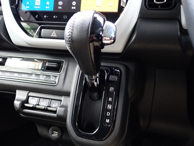 ���Еۏ؂ł͔[�ԓ����瑖�s�����������ŁA���Օi�������S�Ă̕��i���P�N�ԕۏ؂��܂��B�i�����ԗ��Ɋւ��ĉˑ����u�͕ۏؑΏۊO�ƂȂ�܂��j�i�O���Y�Ԃ͋���5,000�q�܂Ŕ��N�ԁj