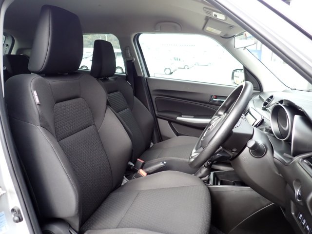 �t�����g�V�[�g�A��ԗǍD�ň��S�ł��B�傫�ȉ�����Ȃ����S�ł�