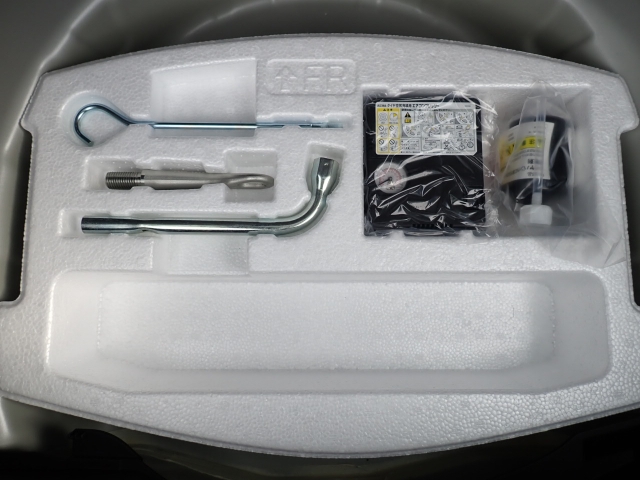 �p���N�C���L�b�g���t���Ă܂�.