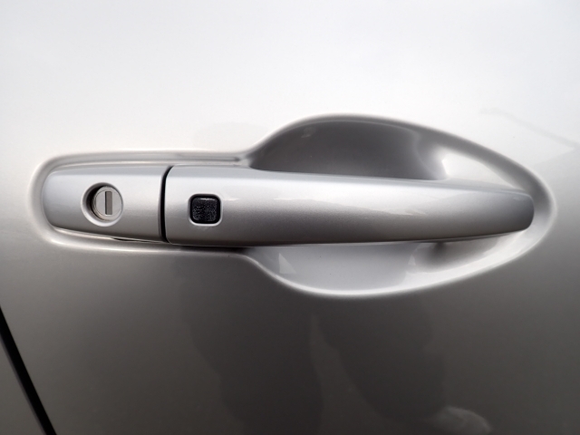 �I���b�N�X�F�蒆�ÎԂ͔[�ԑO�_�����A�G���W���I�C���A�I�C���G�������g�A�G�A�R���t�B���^�[�A���C�p�[�S�����������Ă��[�Ԓv���܂��B