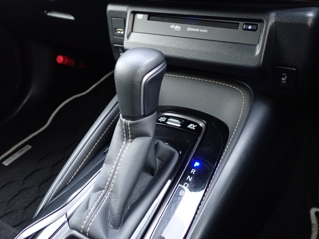 �V�t�g�m�u�̓X�����Ȃ��A���ꂢ�ȏ�Ԃł��B���ł��G��镔�������ꂢ���Ƒ�؂ɏ���Ă������Ƃ�������܂���B