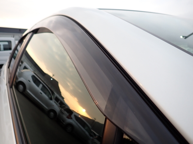 �J�̓��̊��C�ɕ֗��ȃh�A�o�C�U�[�t���I