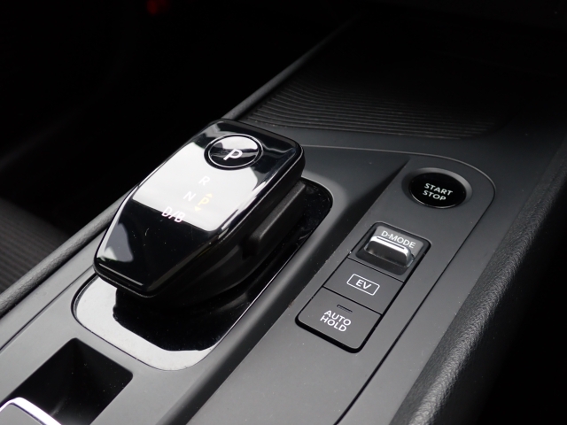 ���Еۏ؂ł͔[�ԓ����瑖�s�����������ŁA���Օi�������S�Ă̕��i���P�N�ԕۏ؂��܂��B�i�����ԗ��Ɋւ��ĉˑ����u�͕ۏؑΏۊO�ƂȂ�܂��j�i�O���Y�Ԃ͋���5,000�q�܂Ŕ��N�ԁj