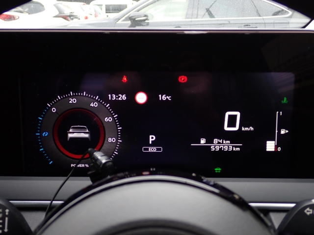 ���[�^�[�p�l�����m�肽����񂪈�ڗđR�ł��ˁB